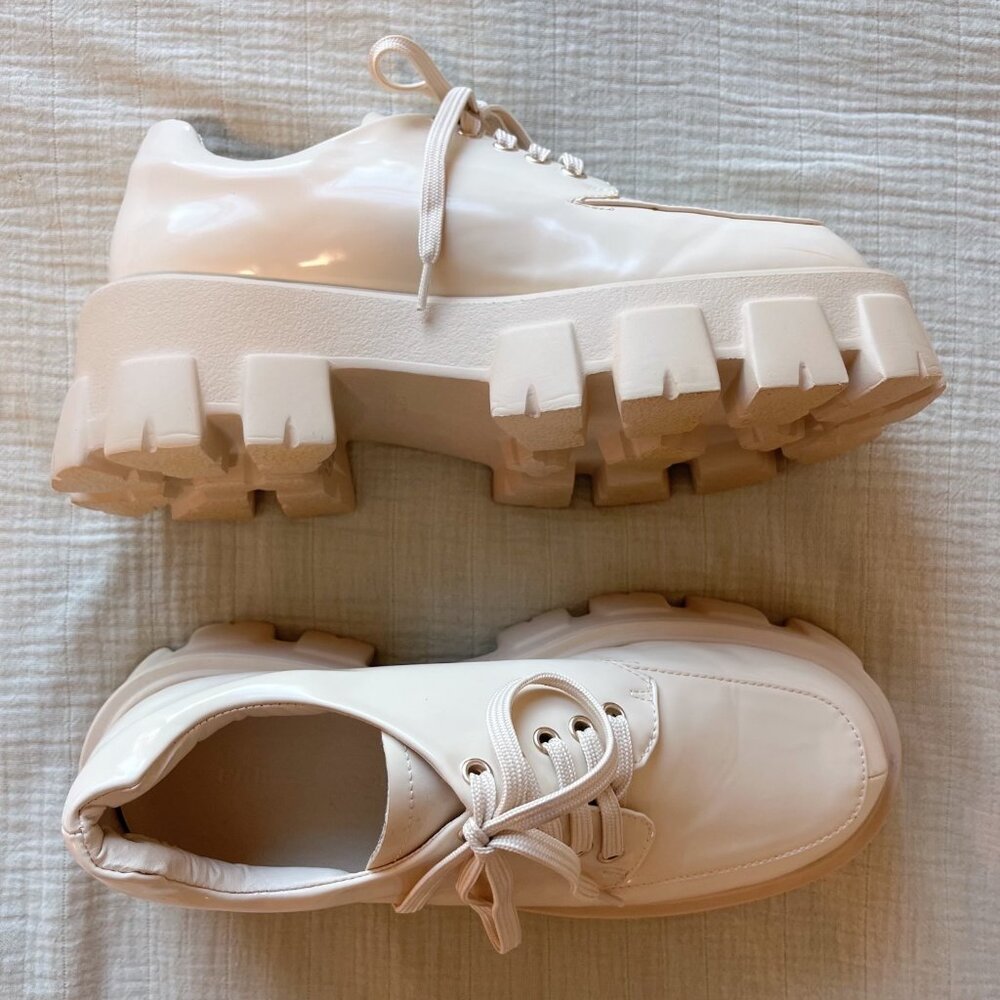 Chunky Cream Sneakers - USED ONCE